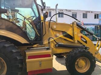 2022-caterpillar-420f-1401482-44734399