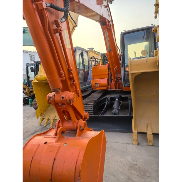 2021 Hitachi EX200-44734432