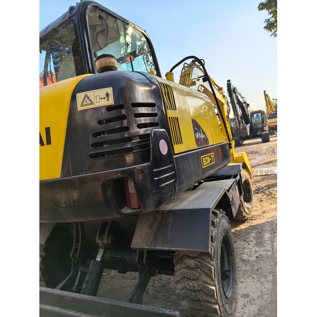 2022 Hyundai R60W-7-44734444