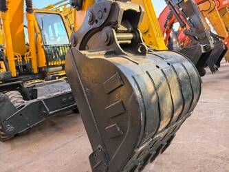 2021-hyundai-r210w-7-1401487-44734452