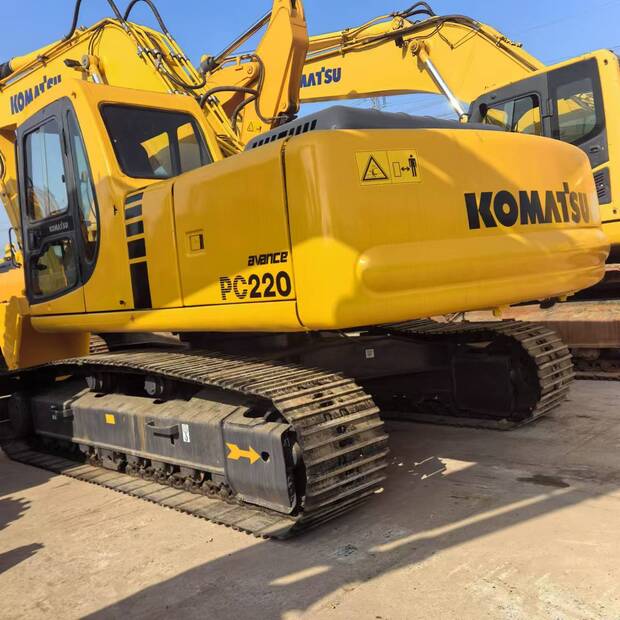 2021 كوماتسو PC220-6-44734478