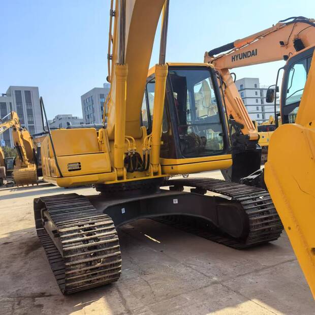 2021 كوماتسو PC220-6-44734480