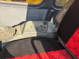 2021-komatsu-pc220-6-1401490-44734485