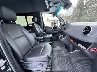 2019-mercedes-benz-sprinter-319cdi-1401493-44734524