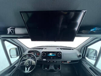 2019-mercedes-benz-sprinter-319cdi-1401493-44734528