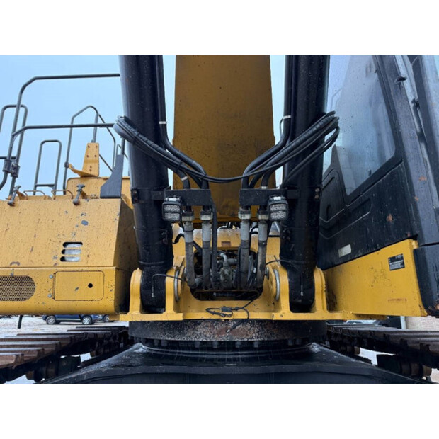 2016 Caterpillar 374FL-44734661