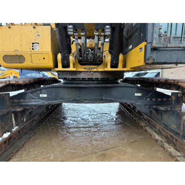 2016 Caterpillar 374FL-44734678