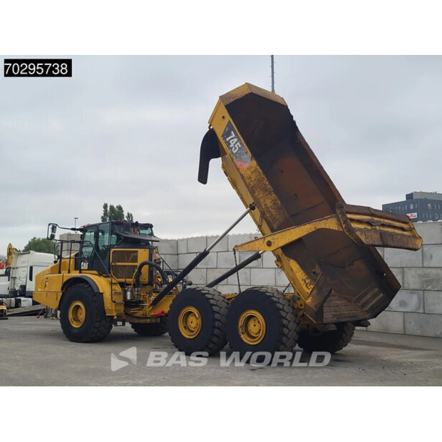 2017 Caterpillar 745-44734683