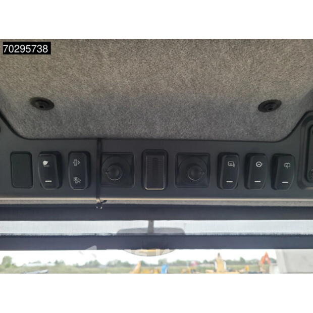 2017 Caterpillar 745-44734758