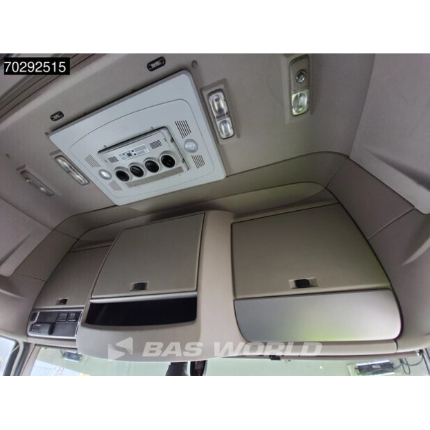 2019 داف XF 480-44734824