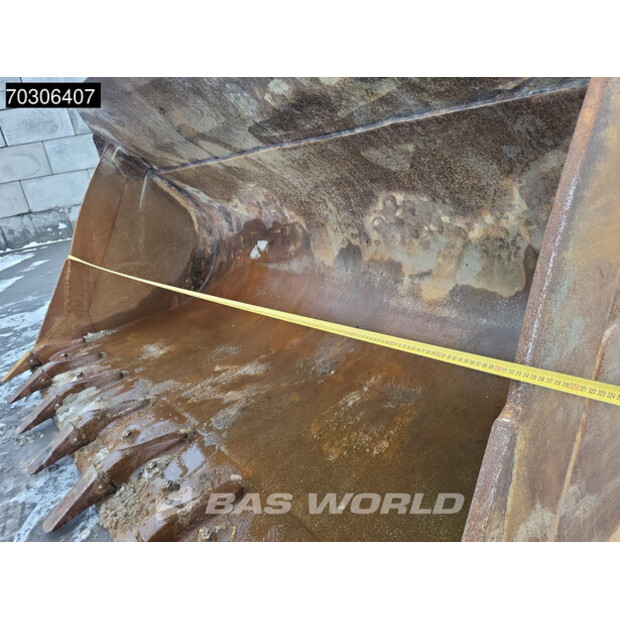 2020 Liebherr L566-44735325