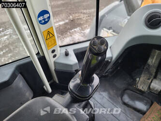 2020-liebherr-l566-1401514-44735345