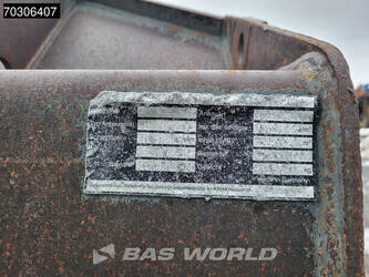 2020-liebherr-l566-1401514-44735360