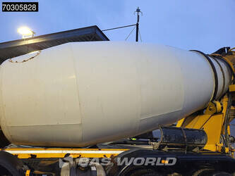 2018-mercedes-benz-arocs-3240-1401515-44735366