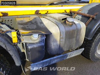 2018-mercedes-benz-arocs-3240-1401515-44735377