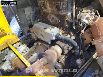 2018-mercedes-benz-arocs-3240-1401515-44735382