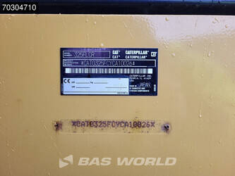 2016-caterpillar-325flcr-1401518-44735526