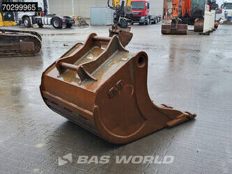 2020-caterpillar-326-1401519-44735553