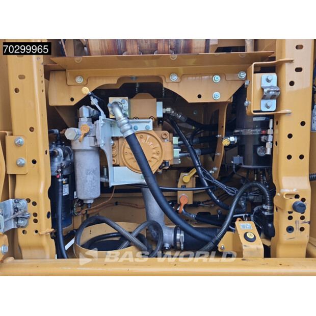 2020 Caterpillar 326-44735563