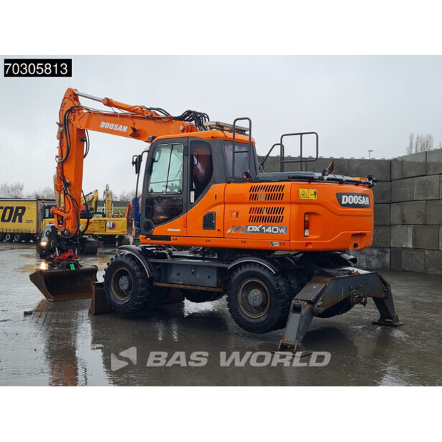 2015 Doosan DX140W-3-44735589