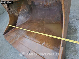 2018-hitachi-zx300-44735676