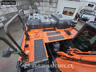 2018-hitachi-zx300-44735695