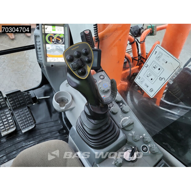 2018 Hitachi ZX300-44735701