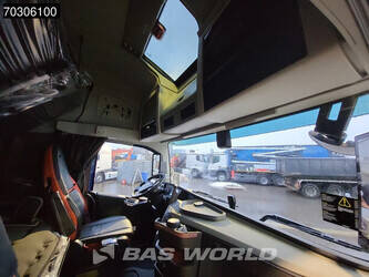 2025-volvo-fh16-780-4x2-new-xl-retarder-full-air-i-parkcool-2xtanks-alcoa-s-44735839