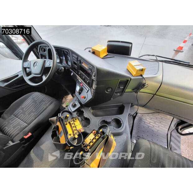 2020 Mercedes-Benz Arocs 2636-44736180