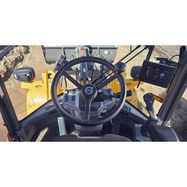 2026 Volvo L30HS-44743743