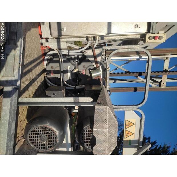 2005 اليماك-44750078