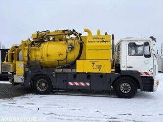 2000-man-19-314-1401681-44750656