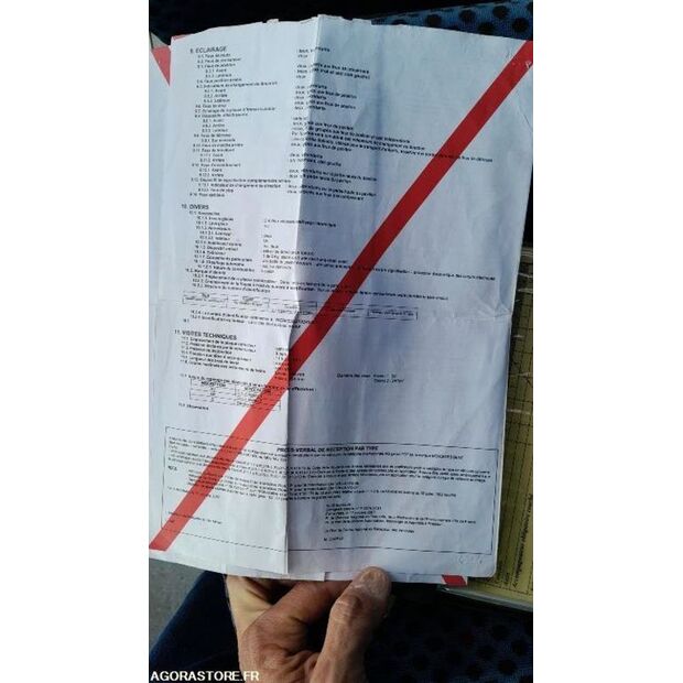 Mercedes-Benz INTOURO-44751551