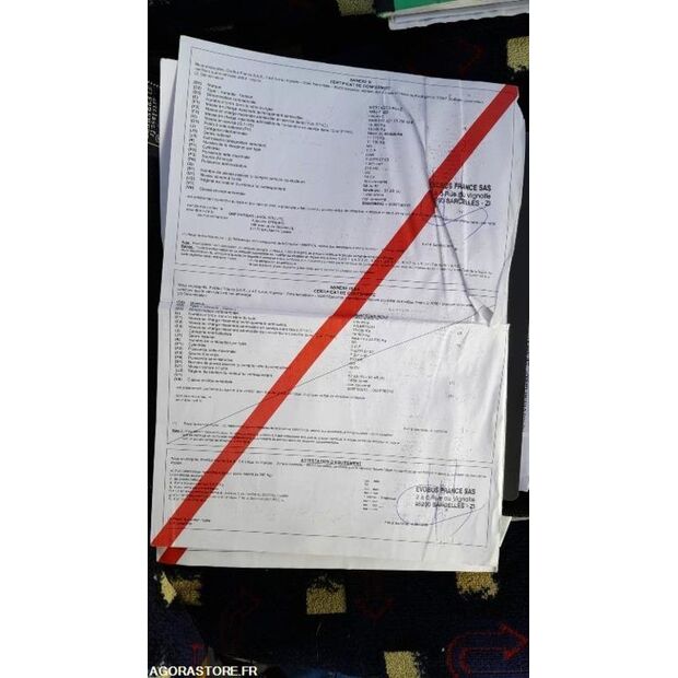 مرسيدس بنز INTOURO-44751605