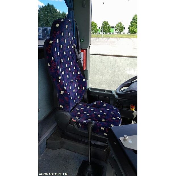 مرسيدس بنز INTOURO-44751615