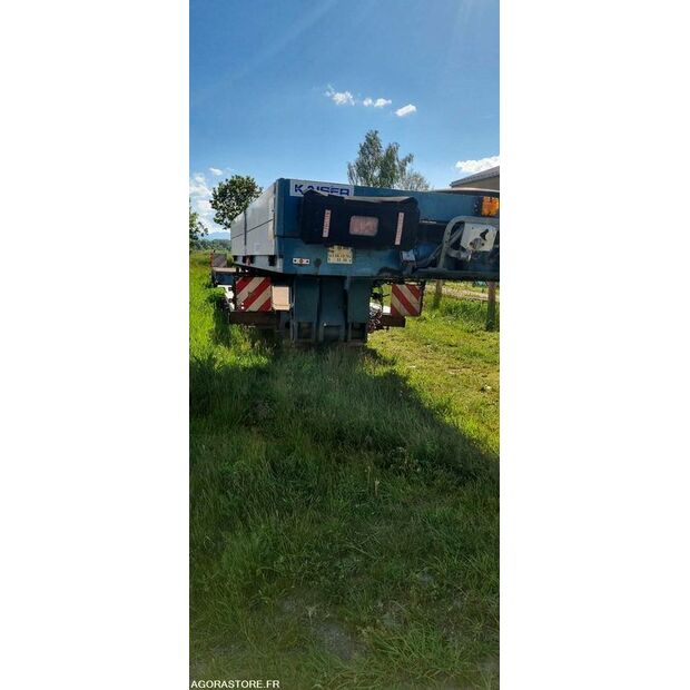 2006 KAISER-44751644