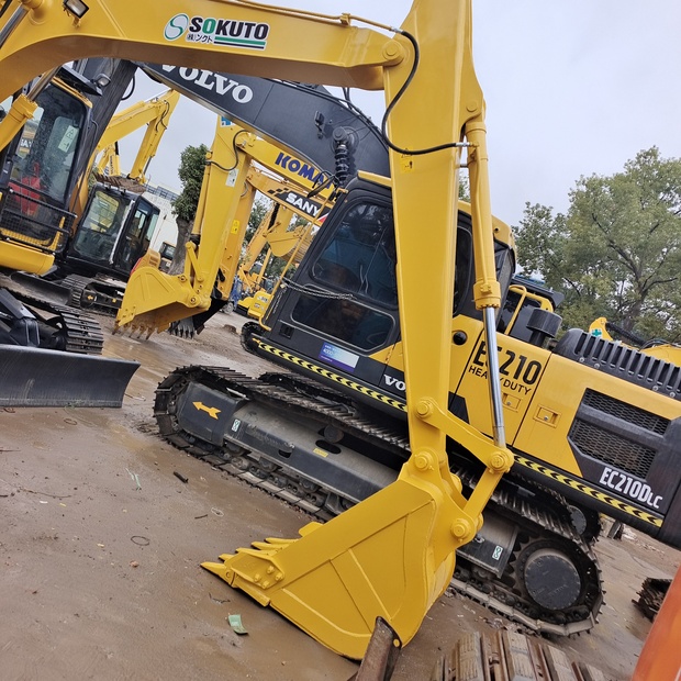 2023 Komatsu PC128US-44751784