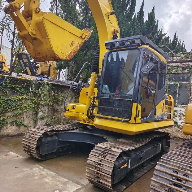 2024 كوماتسو PC130-44751788