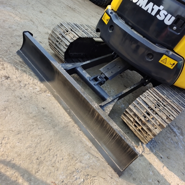 2023 Komatsu PC55-44751847