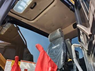 2024-komatsu-pc200-6-1401742-44752238