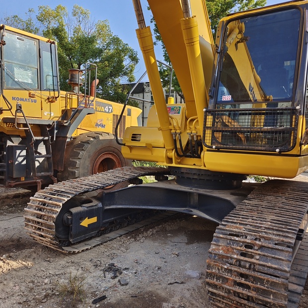 2024 Komatsu PC220-6-44752276