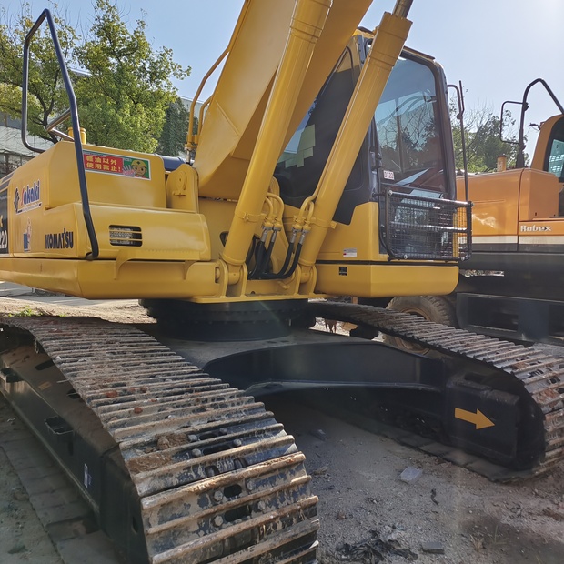 2024 Komatsu PC220-6-44752285