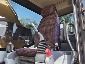 2024-komatsu-pc220-6-1401745-44752286