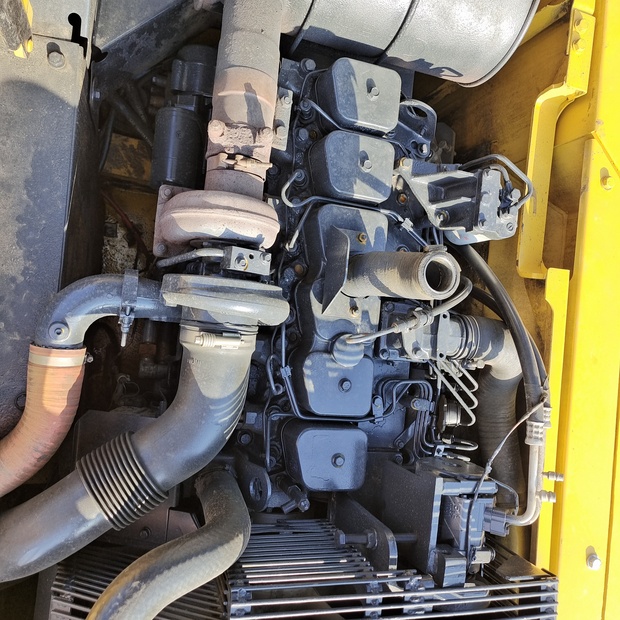 2024 Komatsu PC220-6-44752290