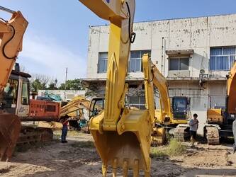 2024-komatsu-pc220-7-1401746-44752299