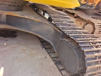 2024-komatsu-pc240lc-7-44752309