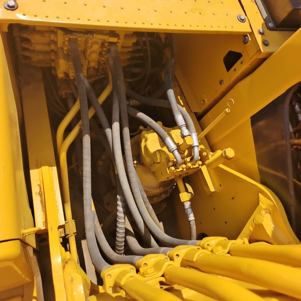 2024 Komatsu PC240LC-7-44752324