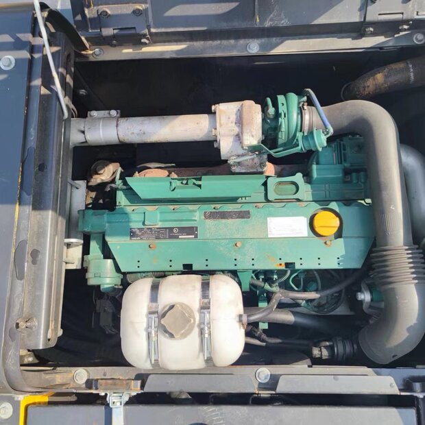 2024 فولفو EC210D-44752398