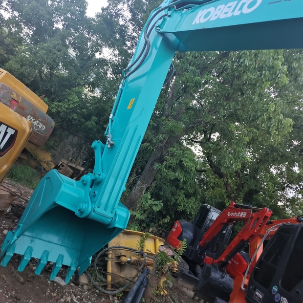 2024 كوبيلكو SK200D-44752455