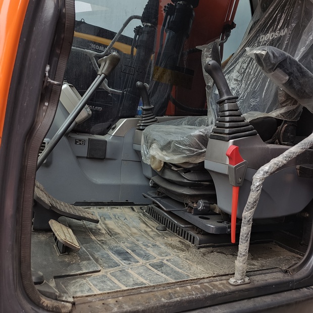 2024 دووسان DH150LC-7-44752495